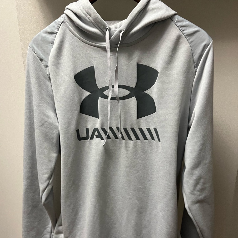 Under armor sweater